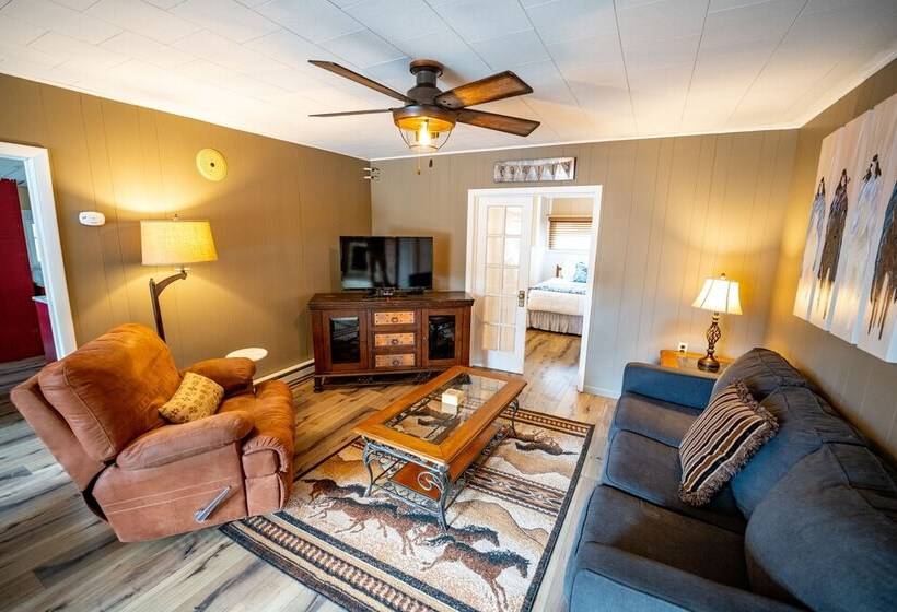 בקתה, River Ridge Cottages