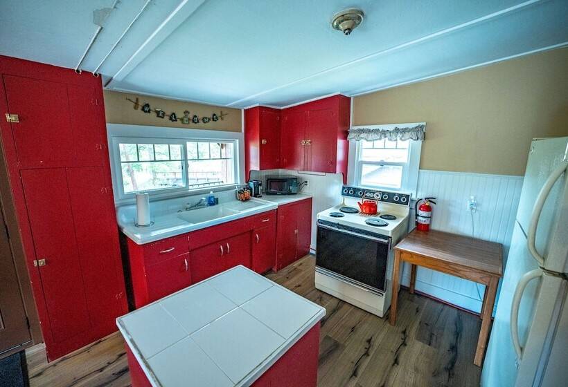 בקתה, River Ridge Cottages