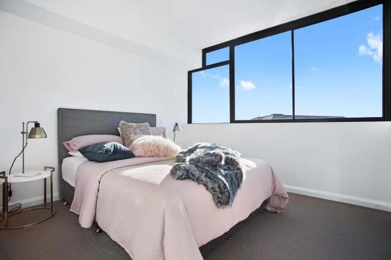 آپارتمان 2 خوابه, The Residences At The Peninsula