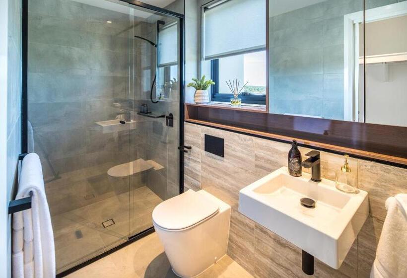 آپارتمان 2 خوابه, The Residences At The Peninsula