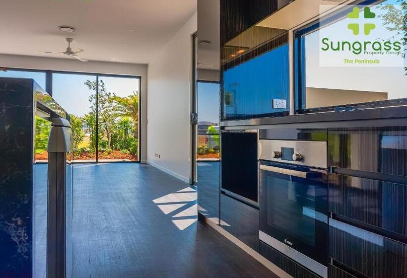 خانه 1 خوابه, The Residences At The Peninsula