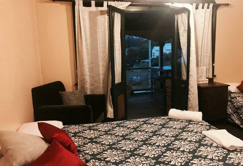 חדר סטנדרט, Bellbird