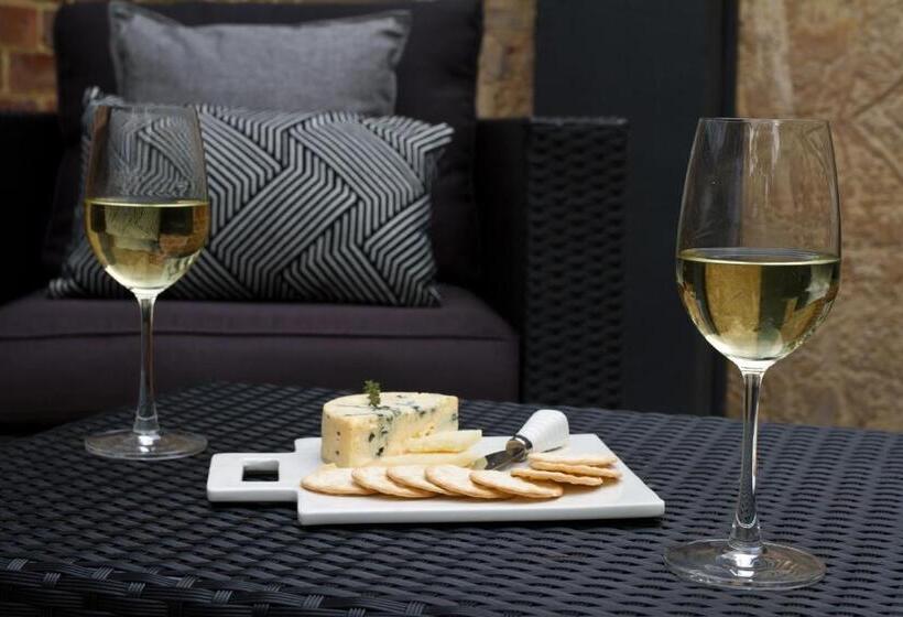 スイート, Haven On The Park