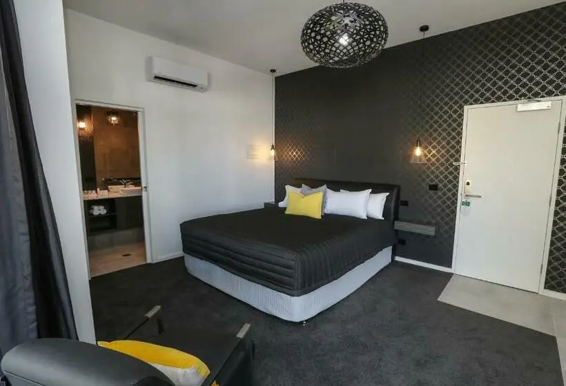バルコニー付きスタンダードステューディオ, Indulge Apartments  Cbd
