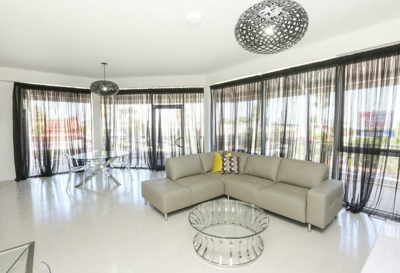 شقة إدارية غرفة واحدة, Indulge Apartments  Cbd