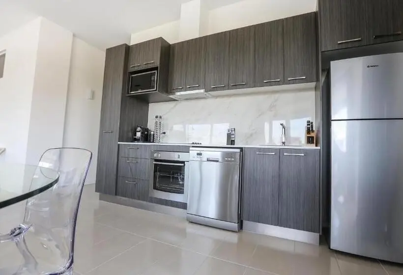 ２ベッドルームのエクゼクティブアパートメント, Indulge Apartments  Cbd
