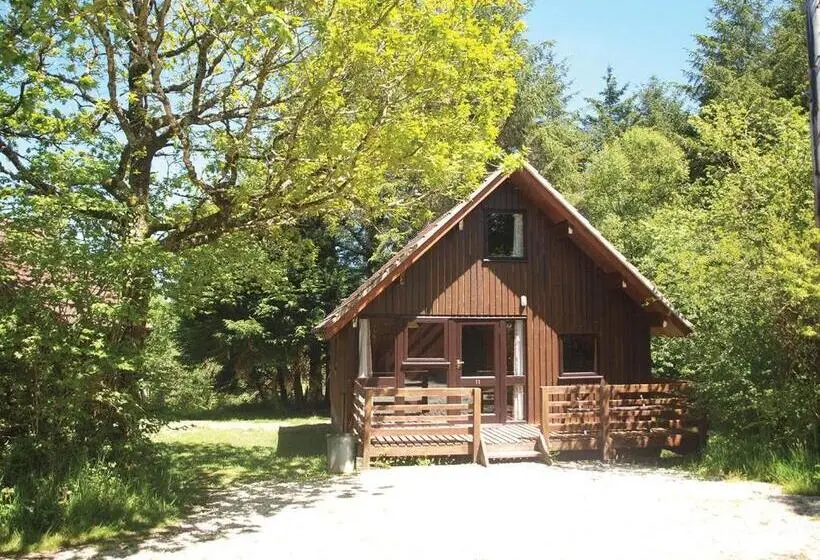 3ベッドルームハウス, Eastcott Lodges