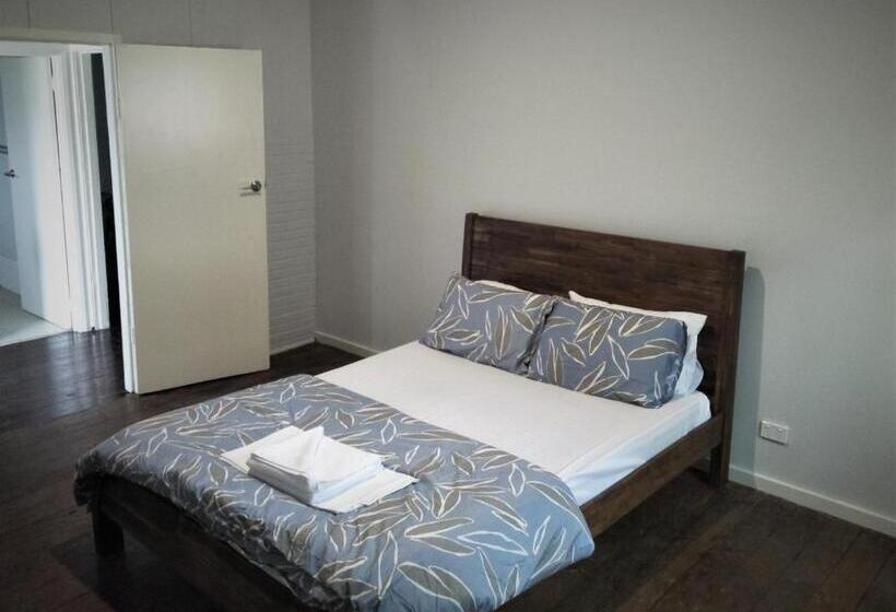 Дом 3 Спальни, Fairbridge Village