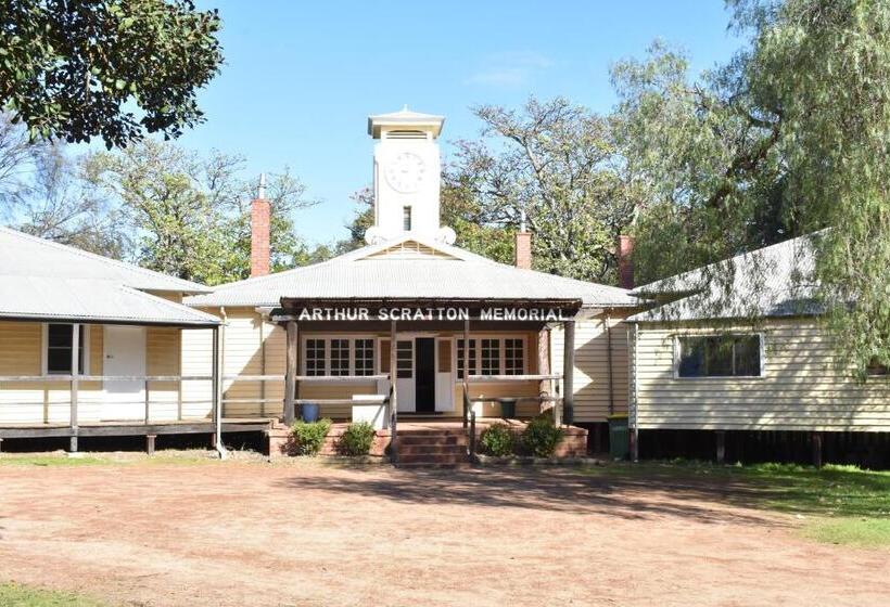 Дом 1 Спальня, Fairbridge Village