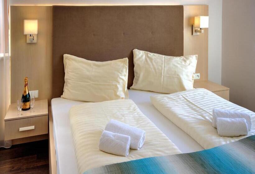 四人标准间, Alpengasthof Tanzstatt