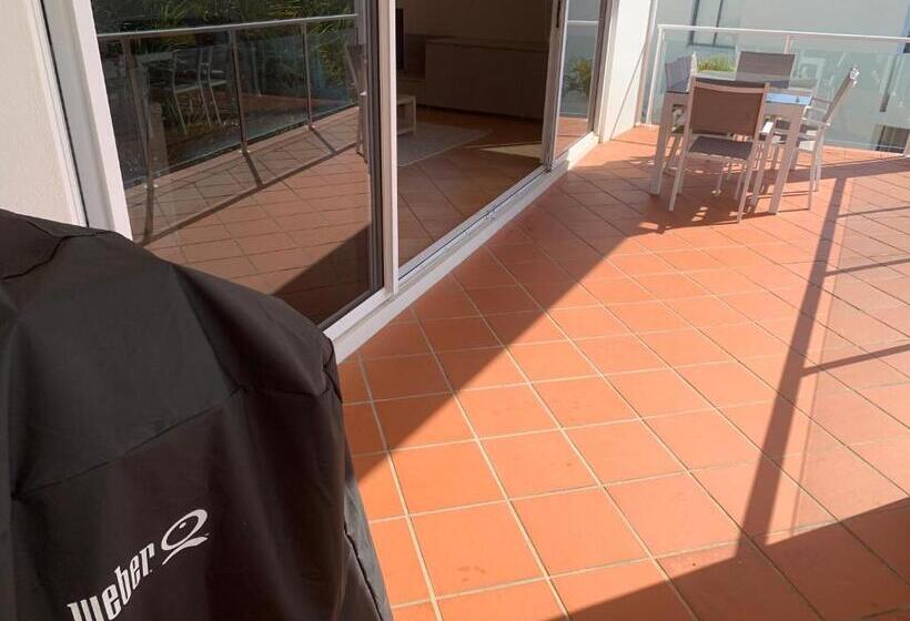 דירת שלושה חדרים, Aqua Promenade Beachfront Holiday Apartments