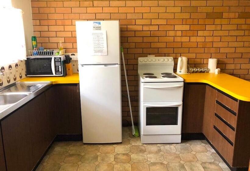 شقة غرفتين, Augusta Escape Holiday Units