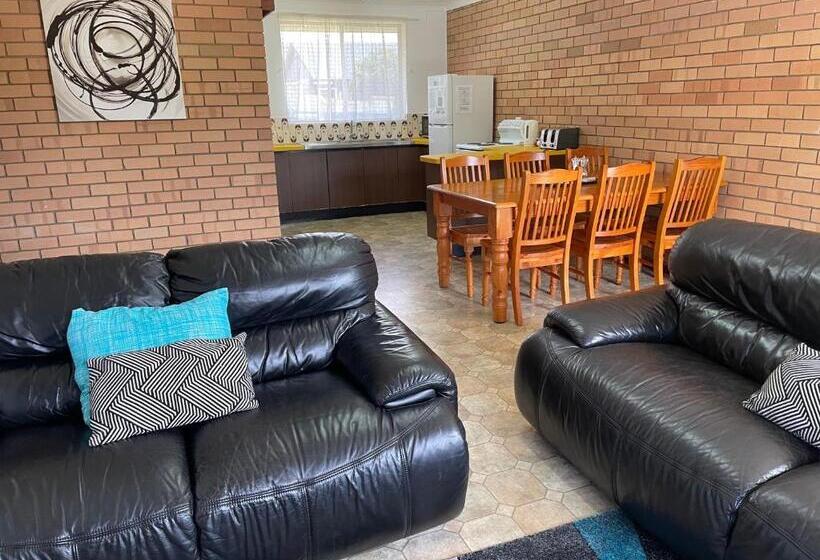 شقة غرفتين, Augusta Escape Holiday Units