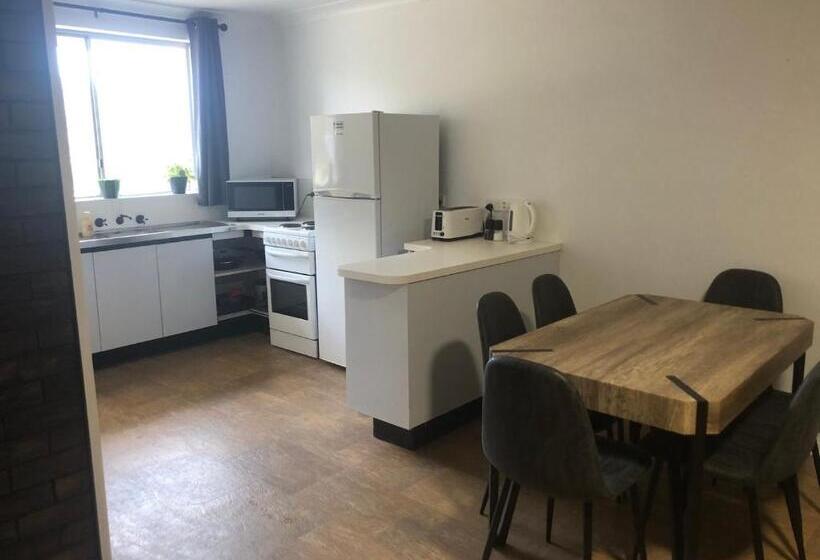 شقة غرفتين, Augusta Escape Holiday Units