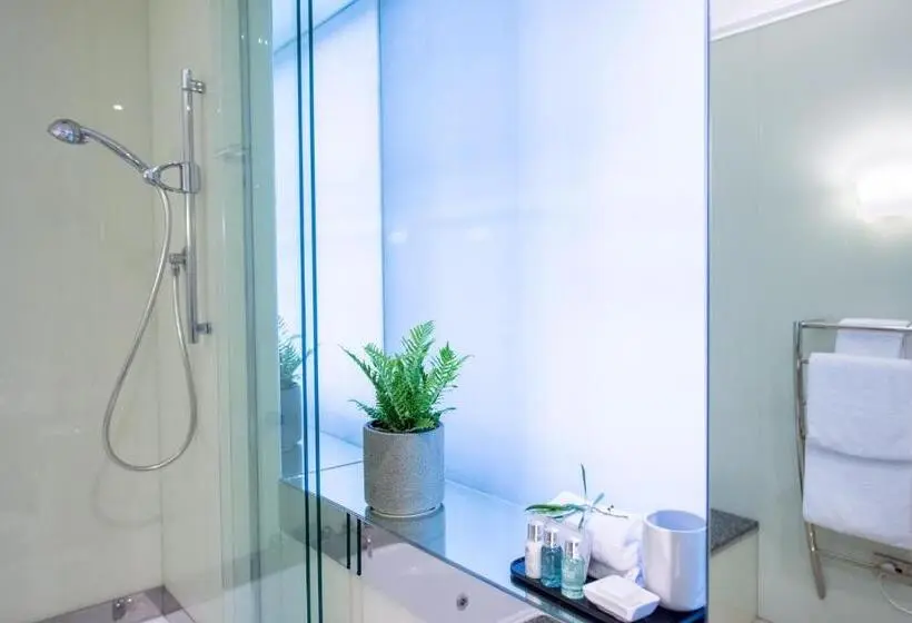 ハイドロマッサージバス付きスイート, Rhyll Haven Luxury Getaway Apartments