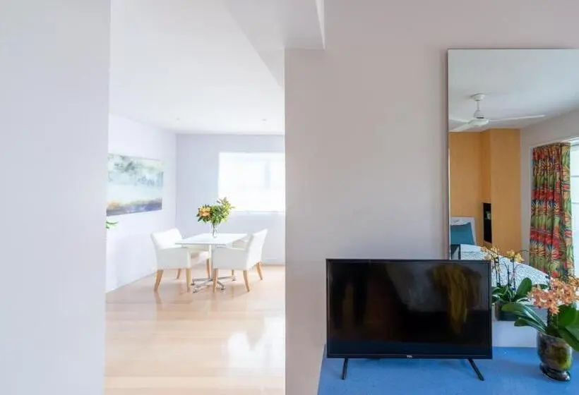 ハイドロマッサージバス付きスイート, Rhyll Haven Luxury Getaway Apartments