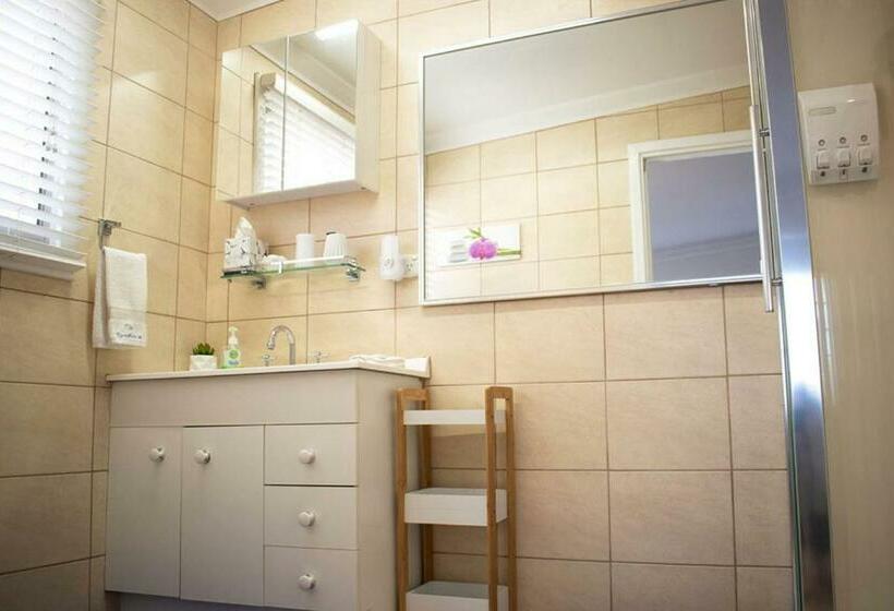 Люкс Deluxe Кровать Кинг, Boathouse Bunbury Bed & Breakfast