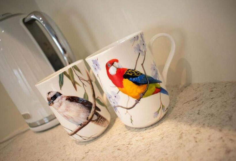 Люкс Deluxe Кровать Кинг, Boathouse Bunbury Bed & Breakfast