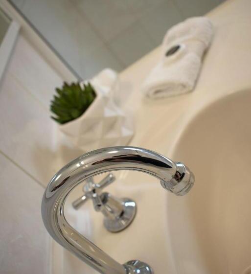 Люкс Deluxe Кровать Кинг, Boathouse Bunbury Bed & Breakfast