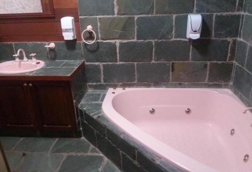 침실 2개 아파트, Maleny