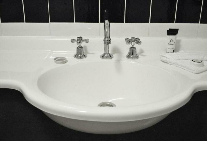 Номер Стандарт, Meadowbrook Hotel Brisbane