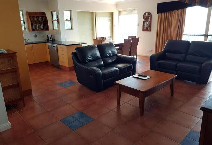 דירת פנטהאוז 2 חדרי שינה, Rose Bay Resort