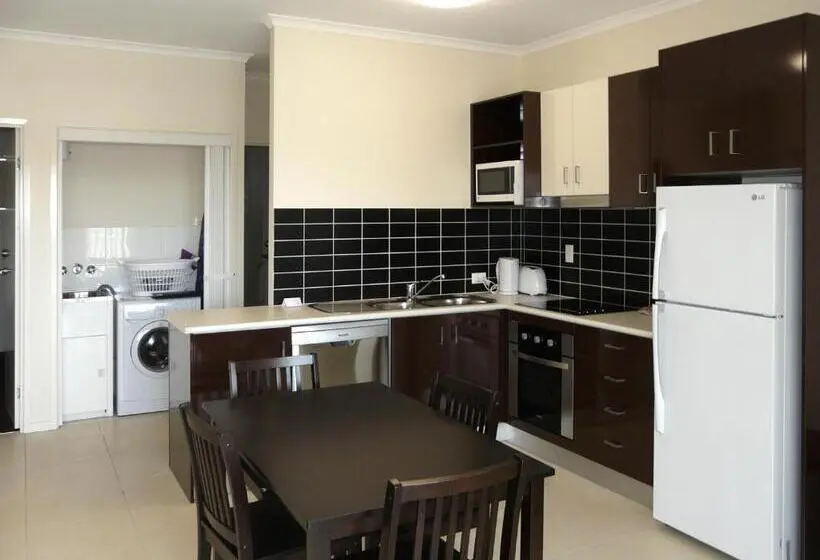 1ベッドルームアパートメント, Monterey Apartments Moranbah