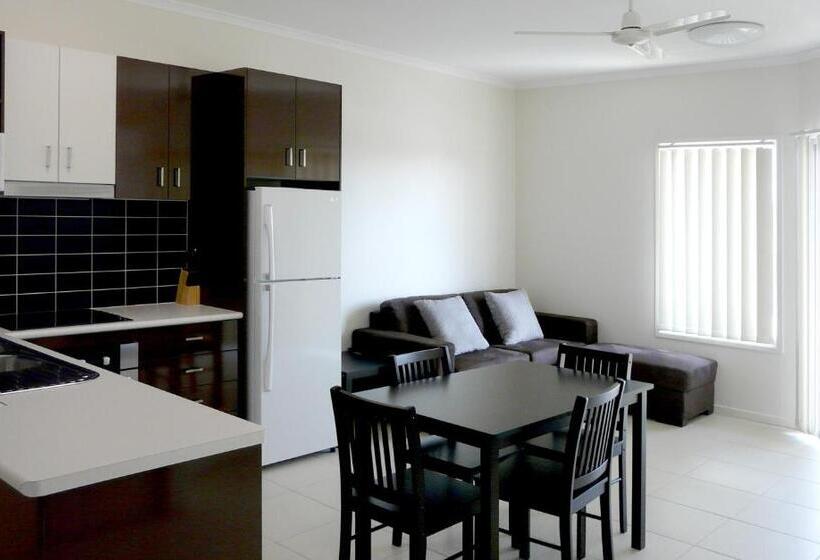 آپارتمان 3 خوابه, Monterey Apartments Moranbah