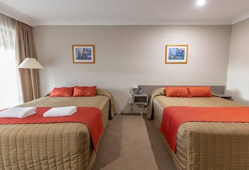 חדר דלוקס, Club Inn Motel