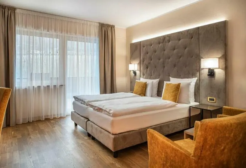 バルコニー付きスタンダードルーム, Vitalpina Hotel Waldhof