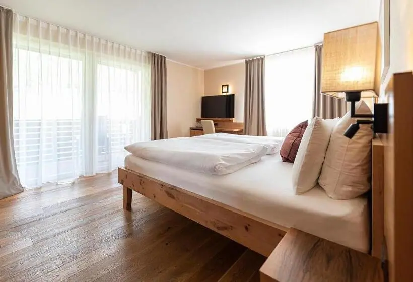 マウンテンビュースタンダードルーム, Vitalpina Hotel Waldhof