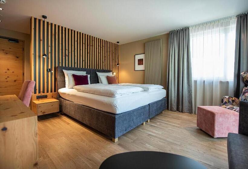 סוויטה אקזקיוטיב, Vitalpina Hotel Waldhof