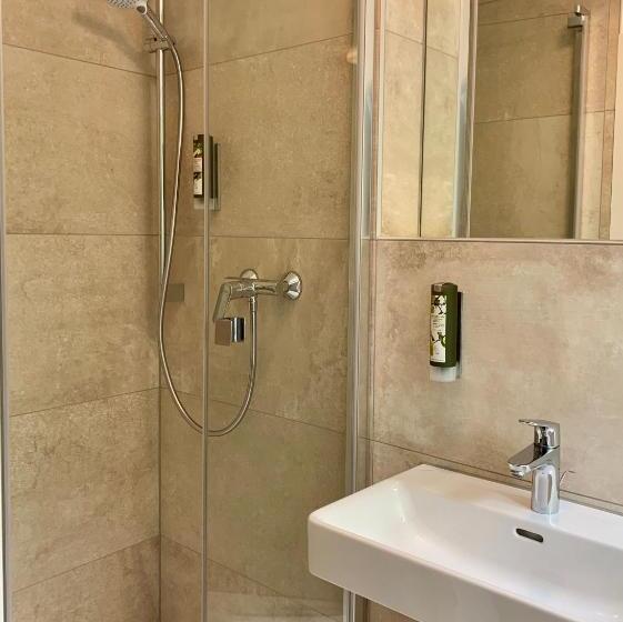 Standard Room, Waldhotel Eichenhof