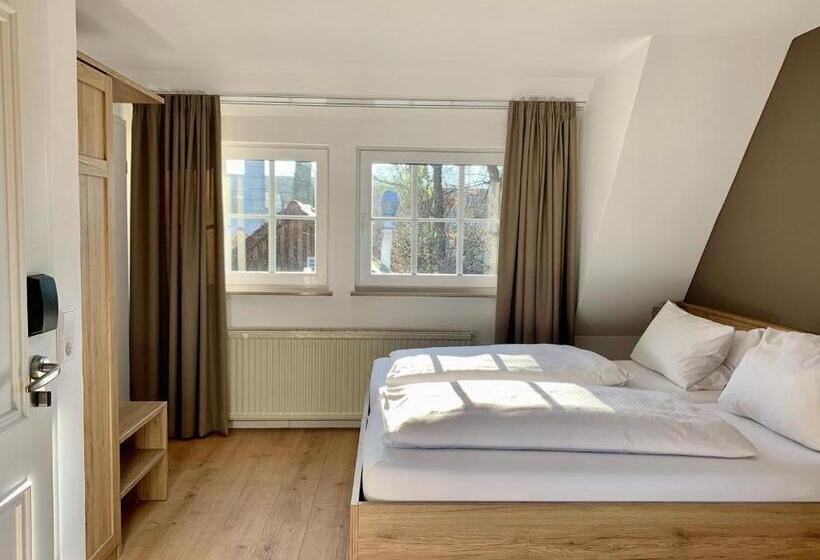 Standard Room, Waldhotel Eichenhof
