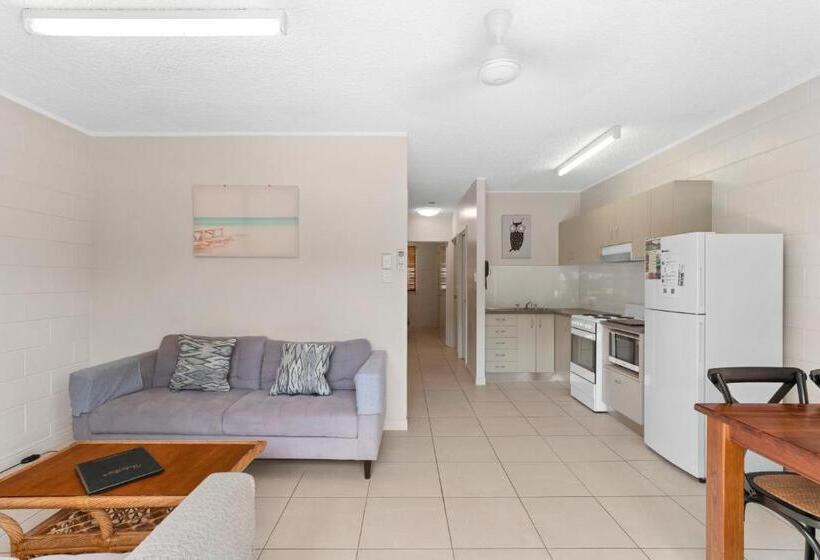 ガーデンビューの2ベッドルームアパート, Whitsunday Waterfront Apartments
