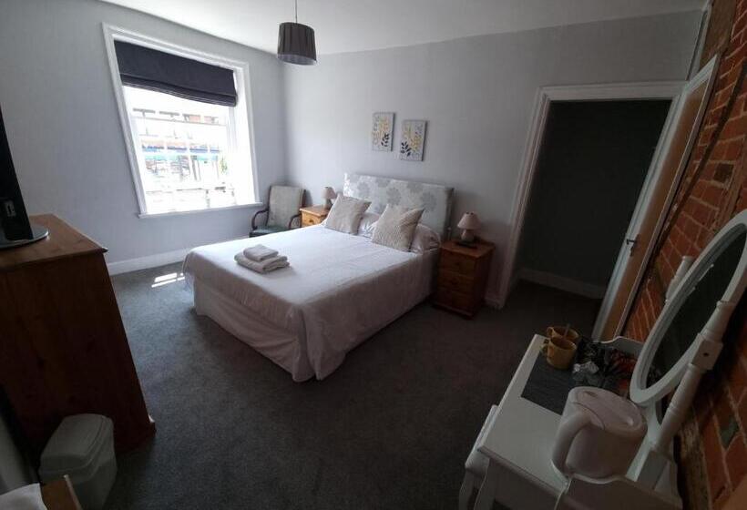 バス共有のスタンダードルーム, The Bugle Inn