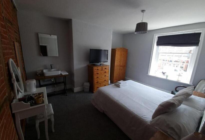 バス共有のスタンダードルーム, The Bugle Inn