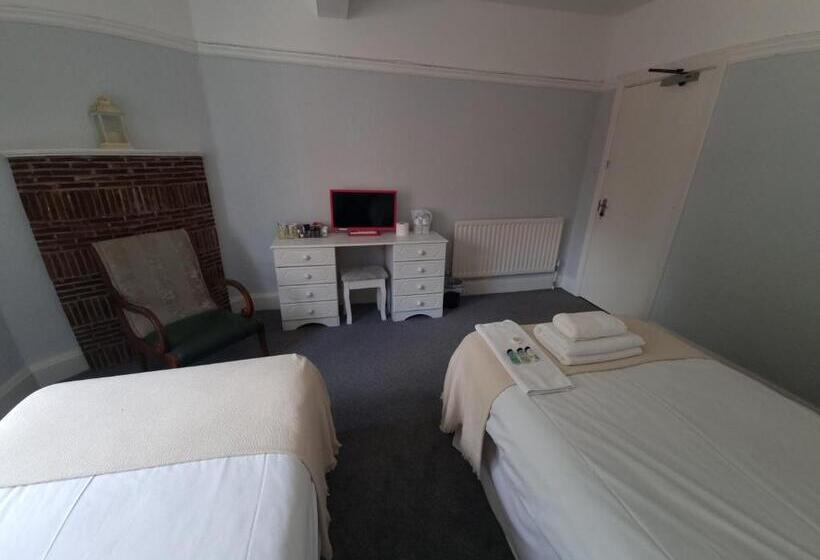 バス共有のスタンダードルーム, The Bugle Inn