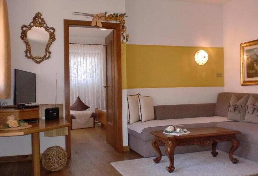 Апартаменты 1 Спальня с Видом, Appartments Innerhofer