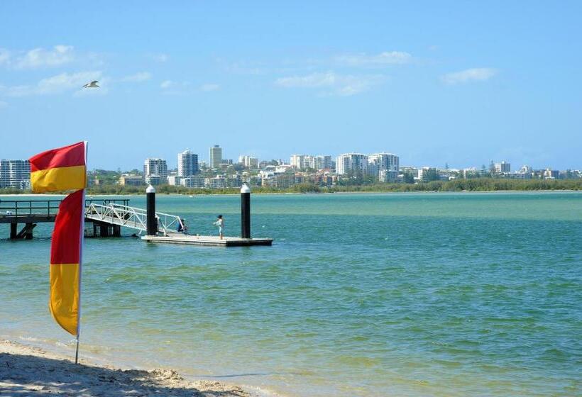 דירת חדר בקומת קרקע, Belvedere Apartments