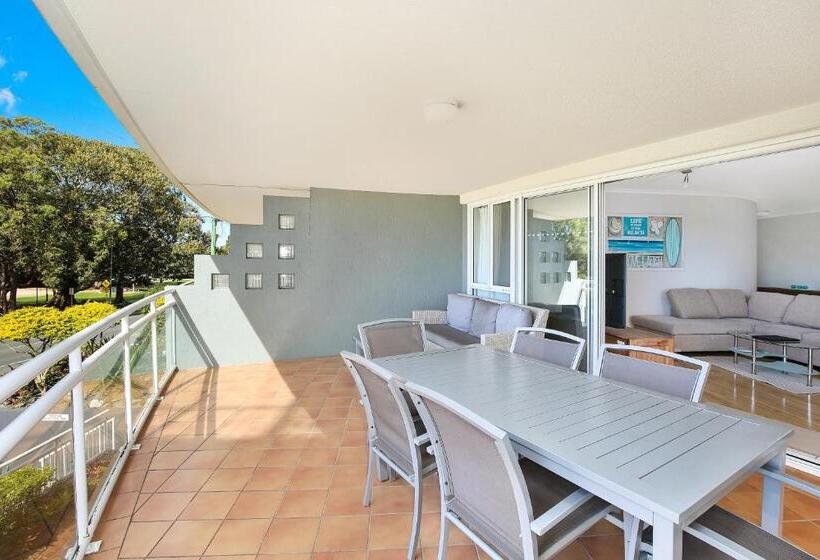 דירת שלושה חדרים, Belvedere Apartments