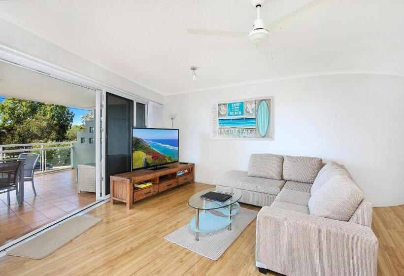 דירת שלושה חדרים, Belvedere Apartments