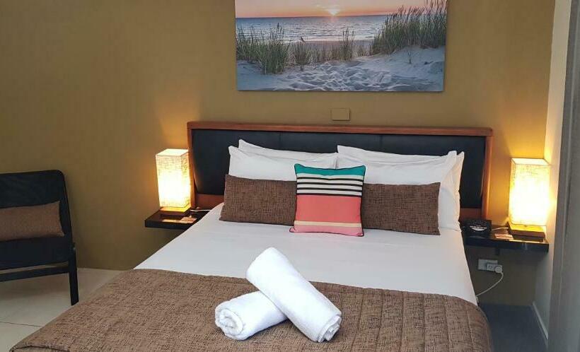 标准间, Gold Coast Airport Motel   Only 300 Meters To Airport Terminal