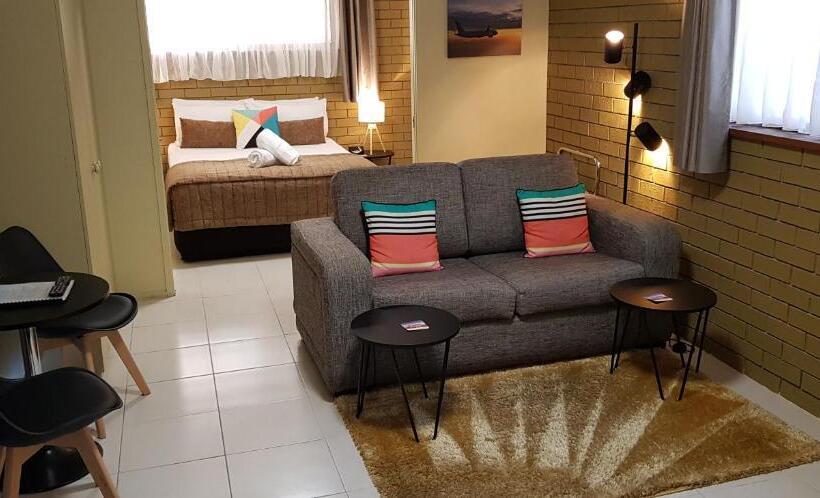 套房, Gold Coast Airport Motel   Only 300 Meters To Airport Terminal