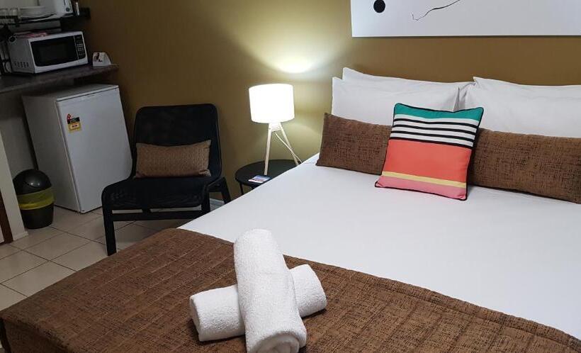 标准间, Gold Coast Airport Motel   Only 300 Meters To Airport Terminal