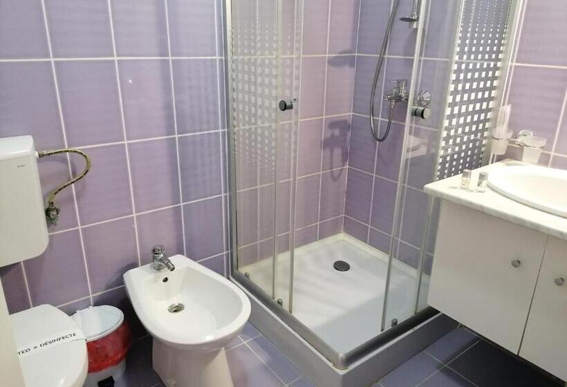 غرفة قياسية, Casa La Fayette