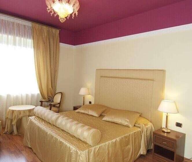 جناح جونيور, Complesso Termale Vescine