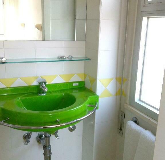 스탠다드 룸, Continental