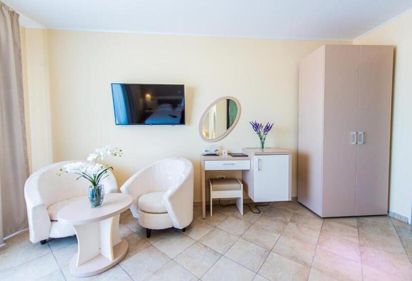 חדר דלוקס עם נוף, Prestige