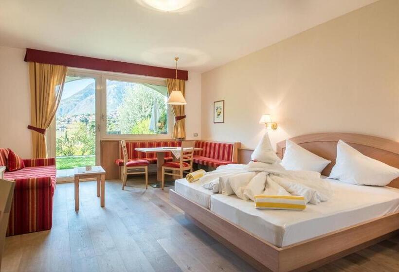 جناح جونيور, Wessobrunn